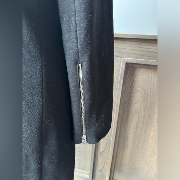 BCBG Maxazria Black Wool cashmere Trench Coat size 8 - Picture 6 of 9